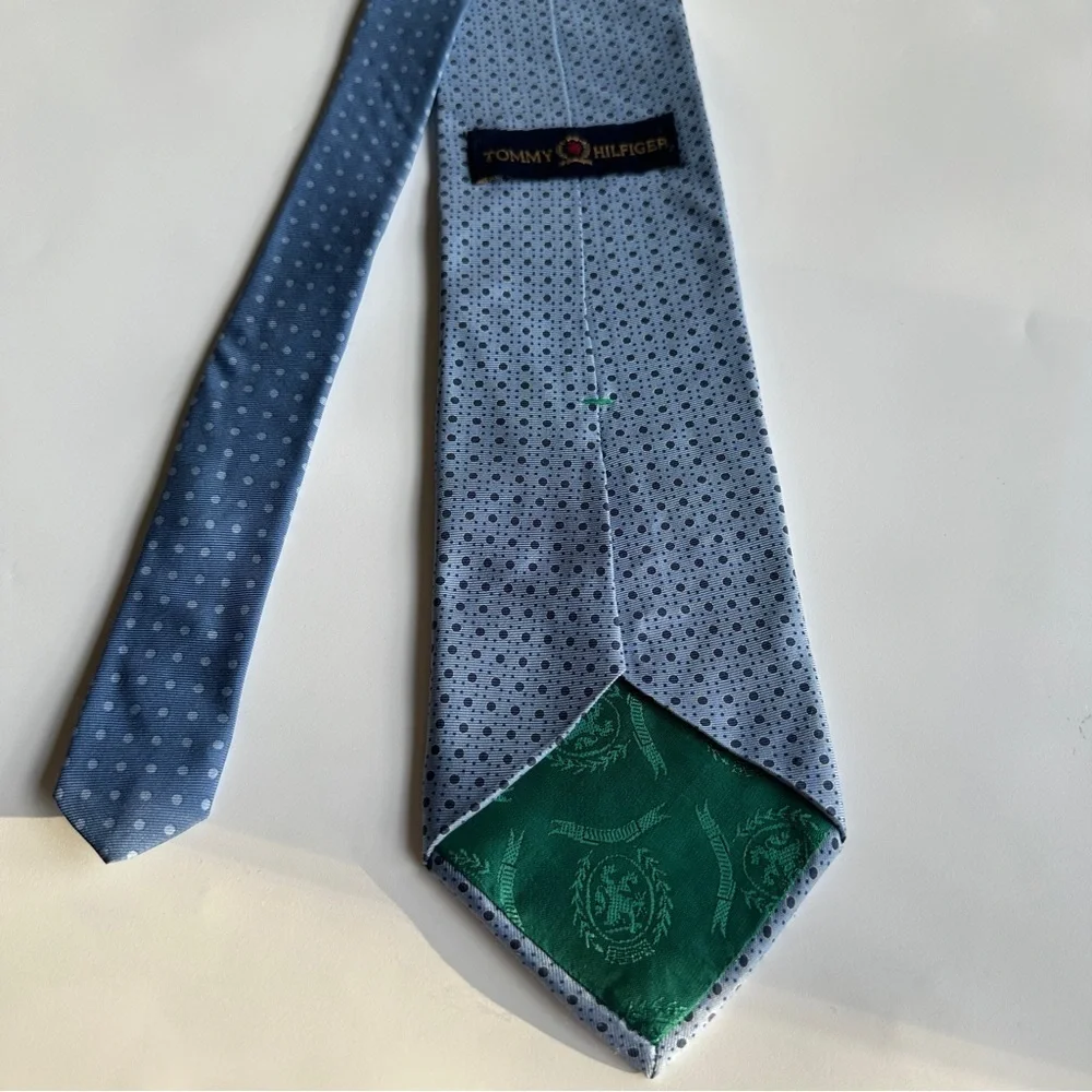 Tommy Hilfiger Light Blue and Navy  Patterned Silk Tie